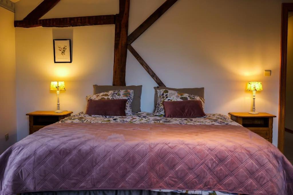 Gite La Dame Au Lit Gite A La Ferme Momignies Ngoại thất bức ảnh